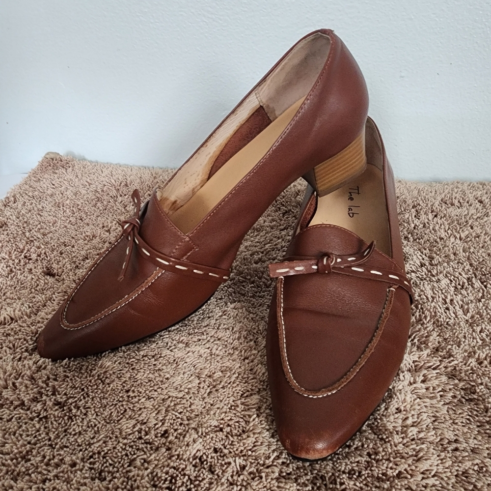 Women's Brown Loafers.  Size 35. Brand the lab.  That's right - Picture 2 of 16